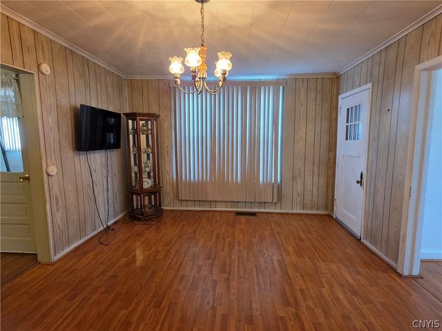 1124 Hammond Avenue, Utica, NY 13501