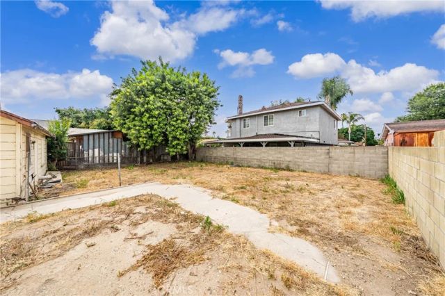 1917 Fruitvale, South El Monte, CA 91733