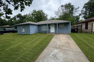 5122 Windemere Street, Houston, TX 77033