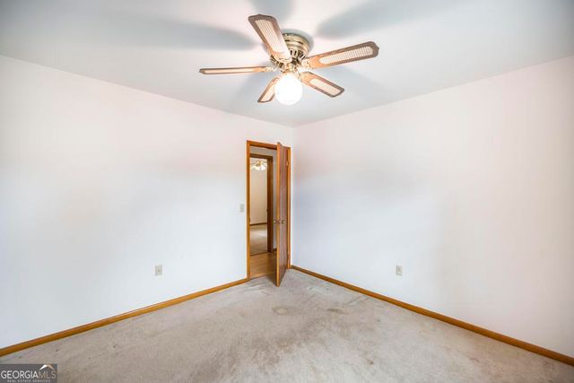 105 Auburn Dr, Warner Robins, GA 31088