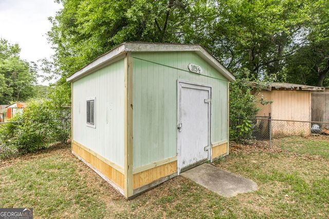 105 Auburn Dr, Warner Robins, GA 31088