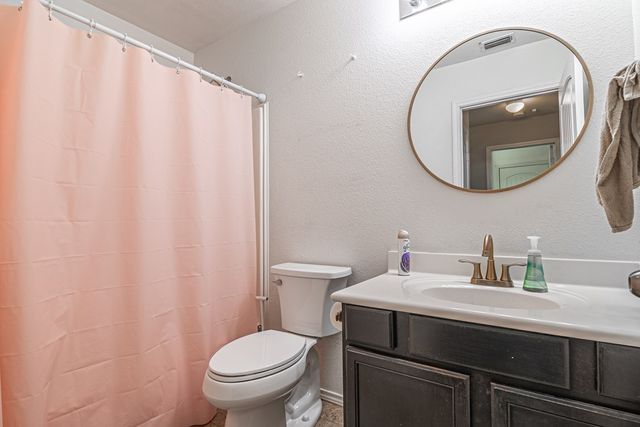 9125 Lamar Ave, Odessa, TX 79765