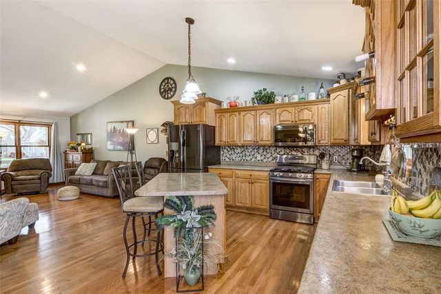 3310 Midway Street, Eau Claire, WI 54703