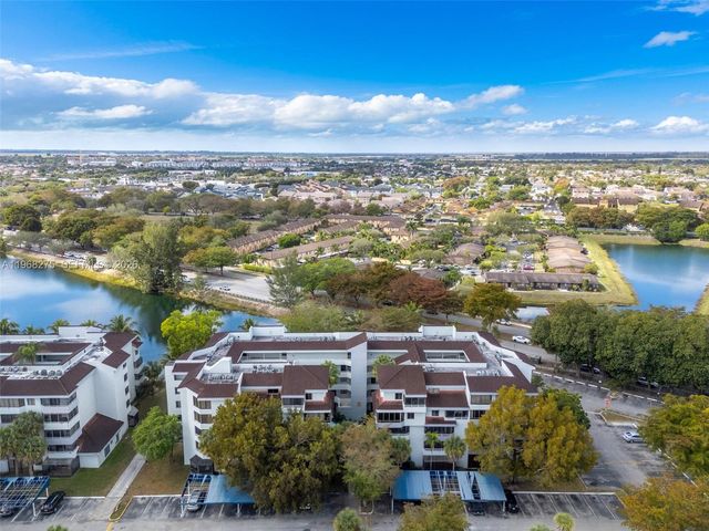 8305 SW 152nd Avenue A107, Miami, FL 33193