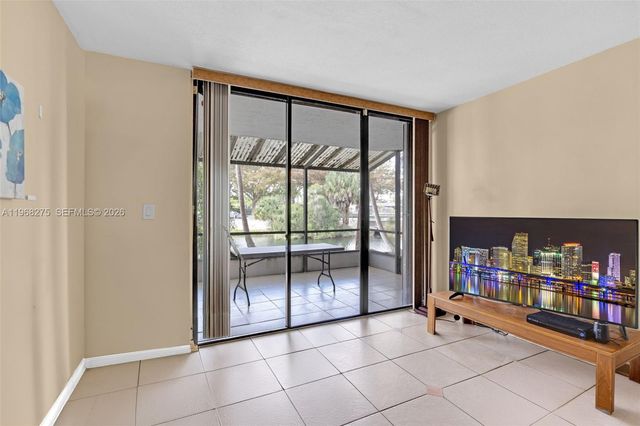 8305 SW 152nd Avenue A107, Miami, FL 33193