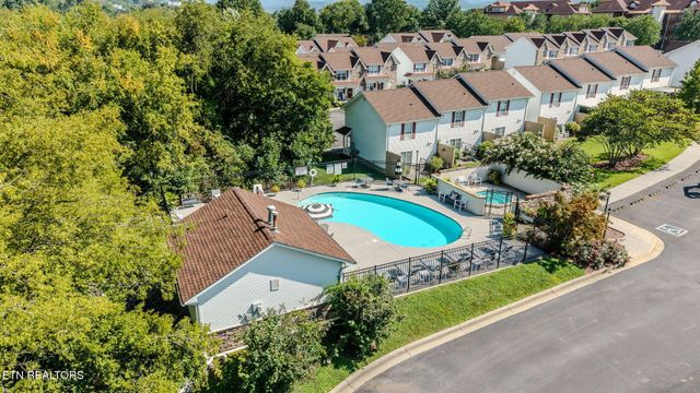 538 Orchard Valley Way, Sevierville, TN 37862