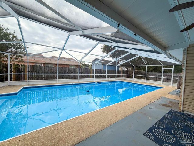 3915 Potosi Rd, Pensacola, FL 32504