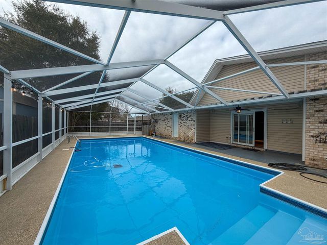 3915 Potosi Rd, Pensacola, FL 32504