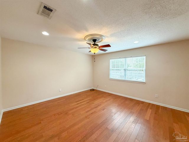 3915 Potosi Rd, Pensacola, FL 32504