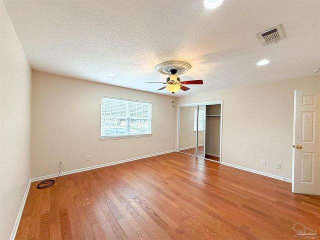 3915 Potosi Rd, Pensacola, FL 32504