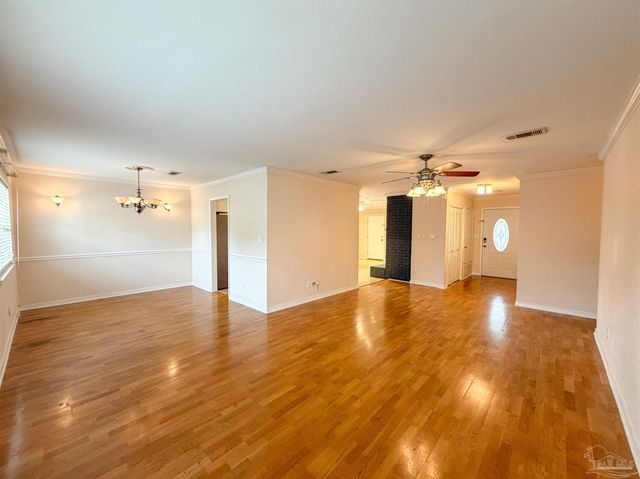 3915 Potosi Rd, Pensacola, FL 32504