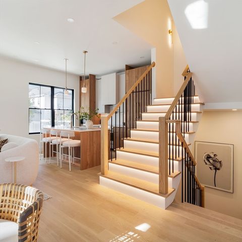20 Keith St 20, Watertown, MA 02472