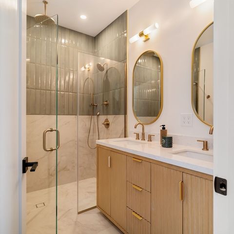 20 Keith St 20, Watertown, MA 02472