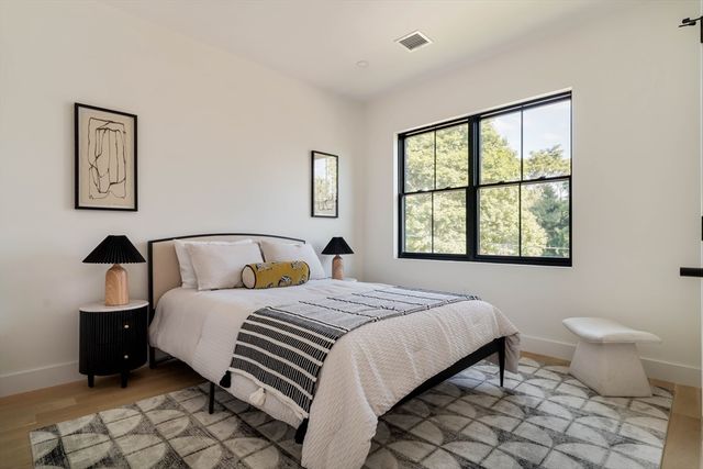 20 Keith St 20, Watertown, MA 02472