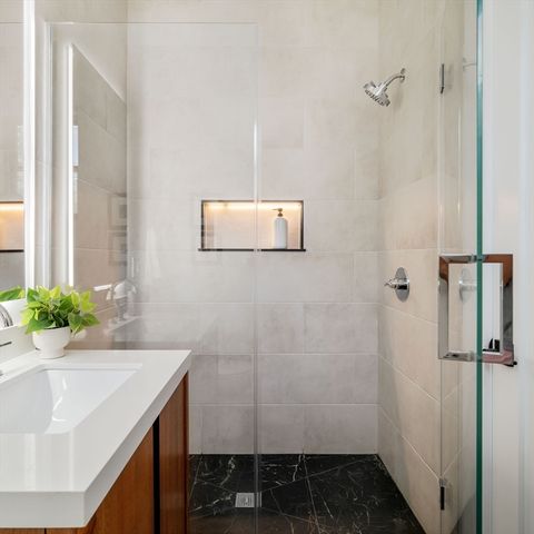20 Keith St 20, Watertown, MA 02472