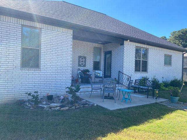 7 Emerson Way, Sheridan, AR 72150