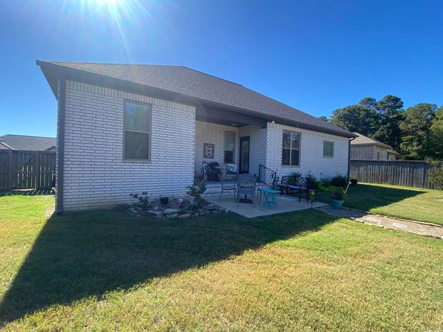 7 Emerson Way, Sheridan, AR 72150