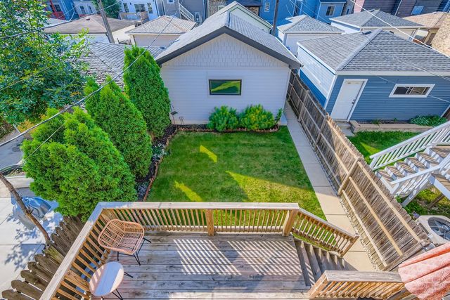 3120 N Spaulding Avenue, Chicago, IL 60618