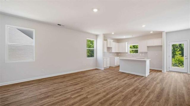 11970 Aukerman Way, Hampton, GA 30228