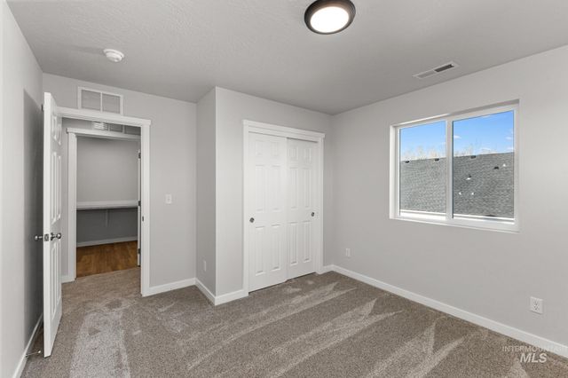 1699 Gyrfalcon St, Middleton, ID 83644