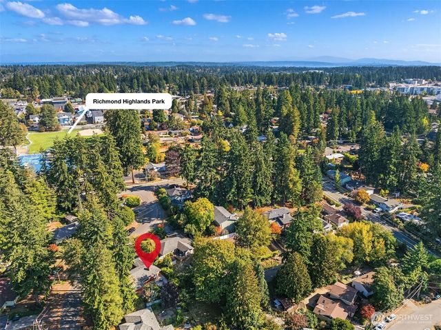 561 N 166th Street, Shoreline, WA 98133