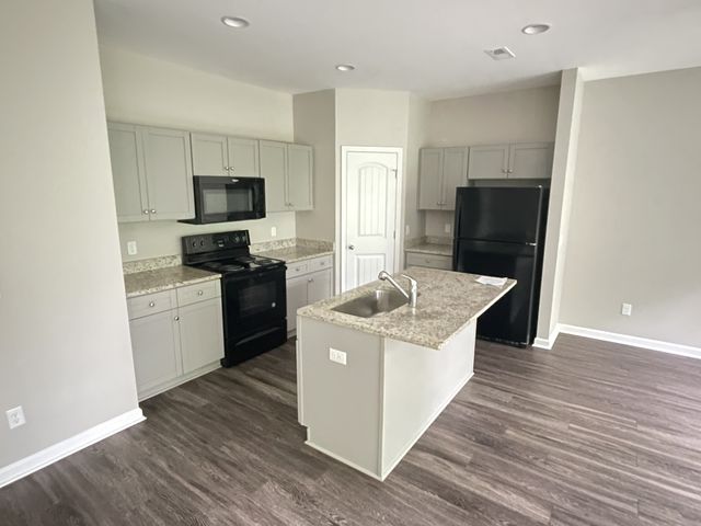 720 Pippin Dr, Antioch, TN 37013