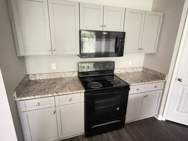720 Pippin Dr, Antioch, TN 37013