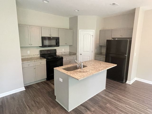 720 Pippin Dr, Antioch, TN 37013