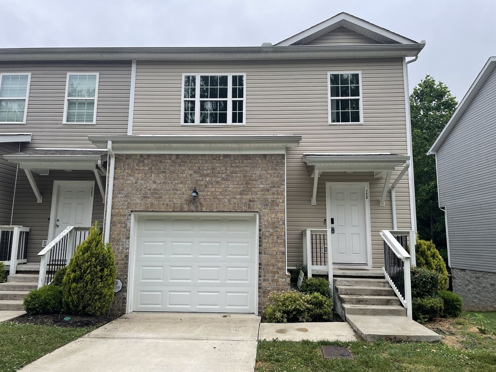 720 Pippin Dr, Antioch, TN 37013