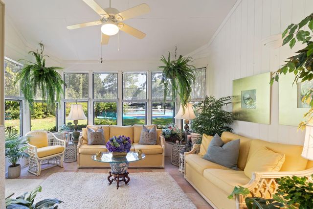 151 Gleneagles Drive, Niceville, FL 32578