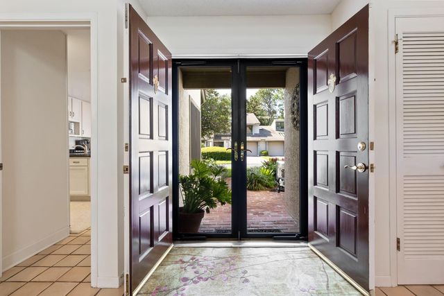 151 Gleneagles Drive, Niceville, FL 32578