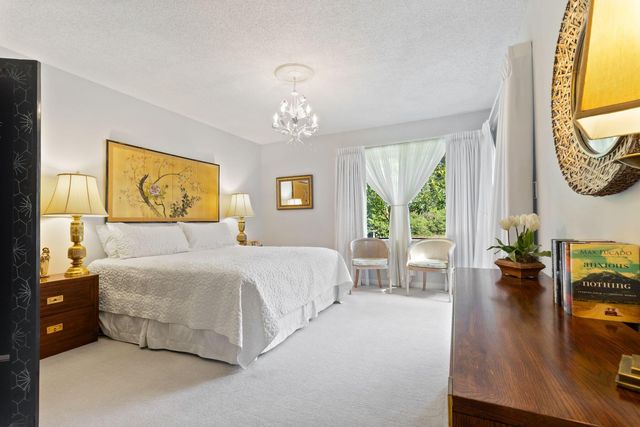 151 Gleneagles Drive, Niceville, FL 32578