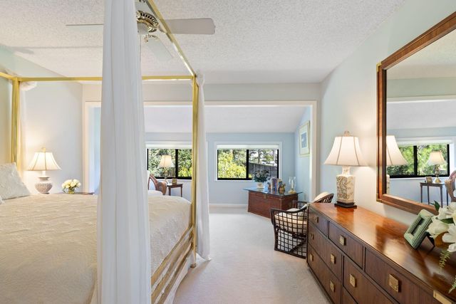 151 Gleneagles Drive, Niceville, FL 32578