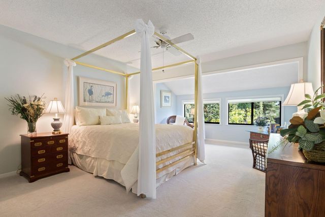 151 Gleneagles Drive, Niceville, FL 32578