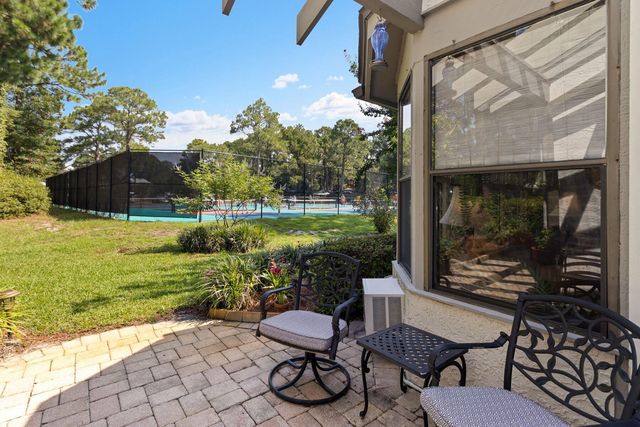 151 Gleneagles Drive, Niceville, FL 32578