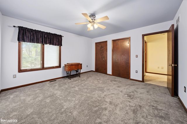 4418 Bayleaf Drive, Sterling Heights, MI 48314