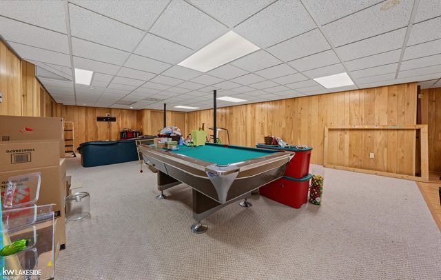 4418 Bayleaf Drive, Sterling Heights, MI 48314