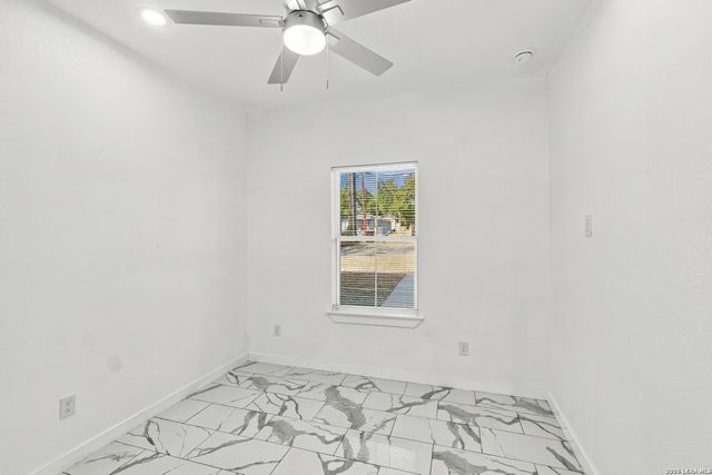 818 S Mel Waiters, San Antonio, TX 78203