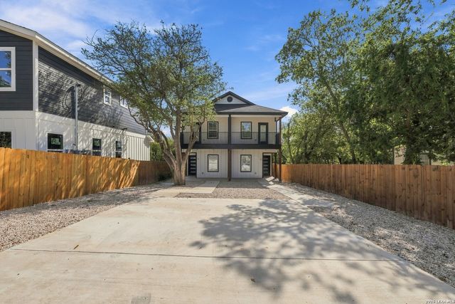 818 S Mel Waiters, San Antonio, TX 78203