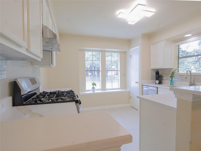 12903 Campos DR, Austin, TX 78727