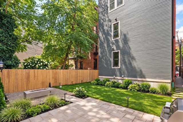 75 Lubec 2, Boston, MA 02128