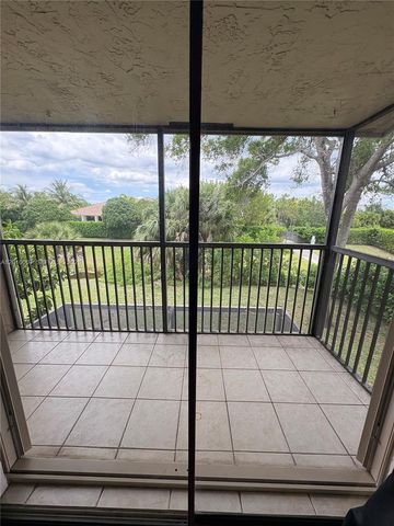 8905 NW 38th Dr 4, Coral Springs, FL 33065