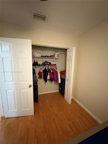 8905 NW 38th Dr 4, Coral Springs, FL 33065