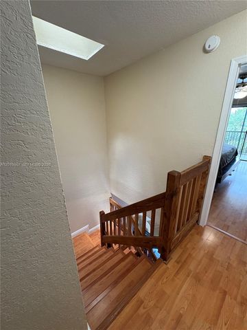 8905 NW 38th Dr 4, Coral Springs, FL 33065