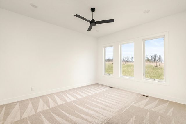 1350 SE Menlo Drive, Waukee, IA 50263