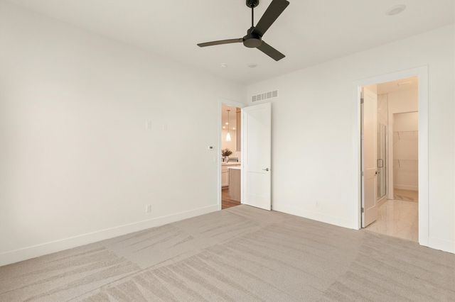 1350 SE Menlo Drive, Waukee, IA 50263