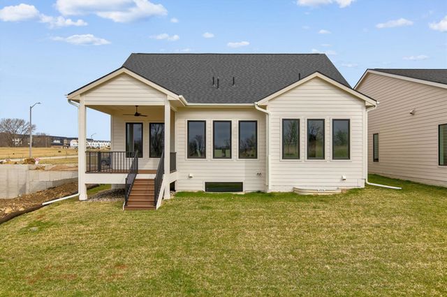 1350 SE Menlo Drive, Waukee, IA 50263