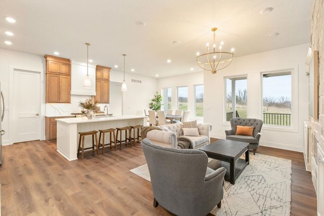1350 SE Menlo Drive, Waukee, IA 50263