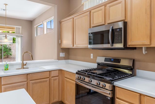 78745 Platinum Drive, Palm Desert, CA 92211