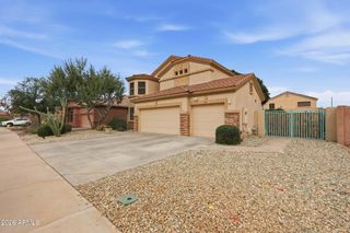13674 W HOLLY Street, Goodyear, AZ 85395